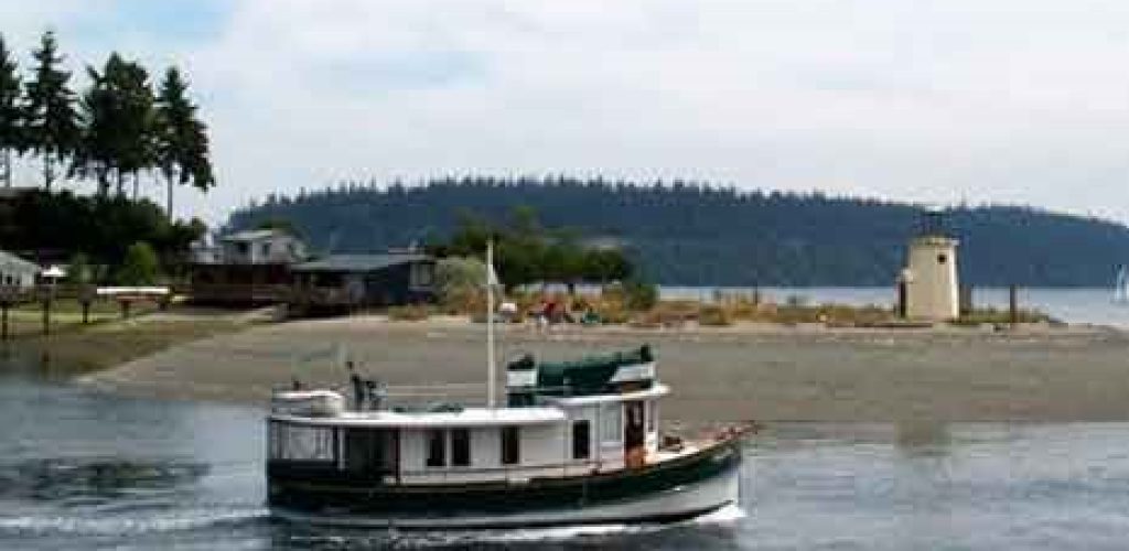 PRIVATE BOAT